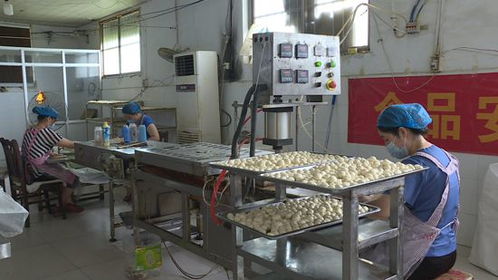 小薄餅 攤出 創業路 一天賣出近30萬張